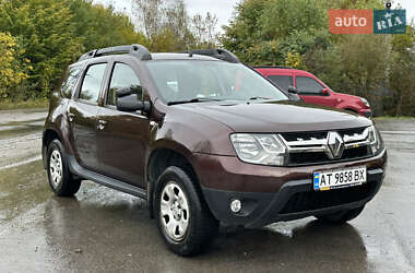 Позашляховик / Кросовер Renault Duster 2016 в Долині