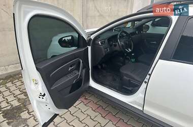 Внедорожник / Кроссовер Renault Duster 2023 в 