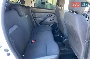Внедорожник / Кроссовер Renault Duster 2020 в 