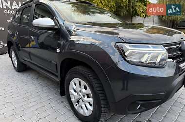 Внедорожник / Кроссовер Renault Duster 2023 в 