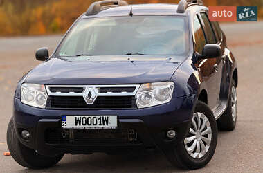 Внедорожник / Кроссовер Renault Duster 2010 в 