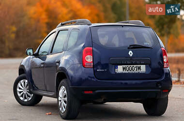 Внедорожник / Кроссовер Renault Duster 2010 в 