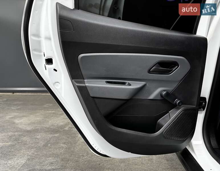 Позашляховик / Кросовер Renault Duster 2019 в Києві фото 36 Позашляховик / Кросовер Renault Duster 2019 в Києві