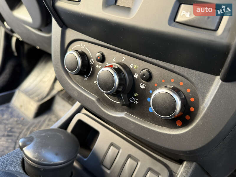 Внедорожник / Кроссовер Renault Duster 2017 в Дрогобыче фото 31 Внедорожник / Кроссовер Renault Duster 2017 в Дрогобыче