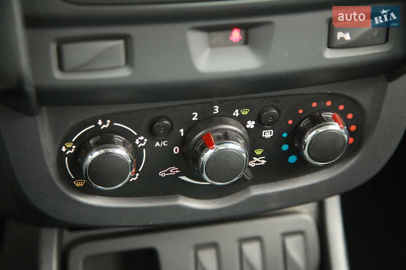 Внедорожник / Кроссовер Renault Duster 2016 в Харькове фото 17 Внедорожник / Кроссовер Renault Duster 2016 в Харькове