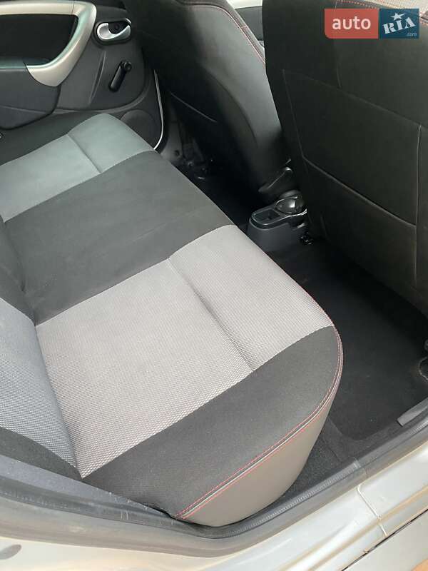 Внедорожник / Кроссовер Renault Duster 2013 в Киеве фото 7 Внедорожник / Кроссовер Renault Duster 2013 в Киеве