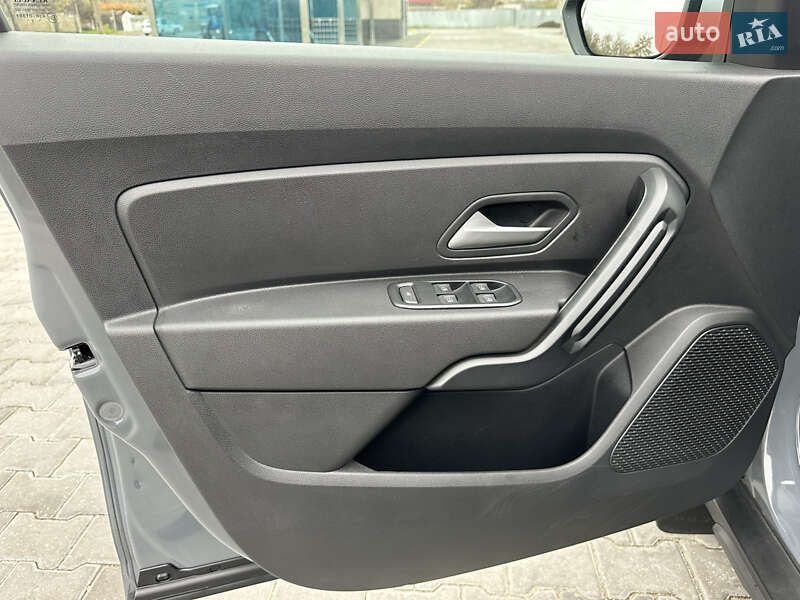 Позашляховик / Кросовер Renault Duster 2022 в Миколаєві