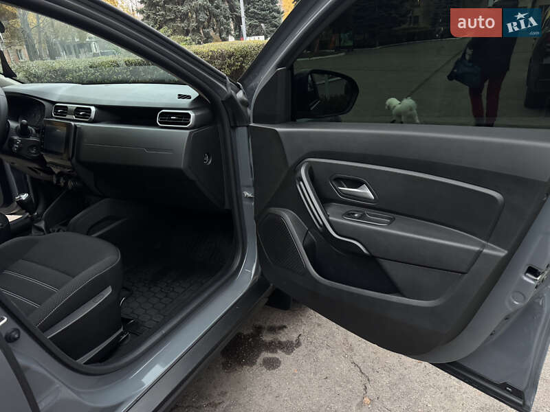 Внедорожник / Кроссовер Renault Duster 2023 в Каменском