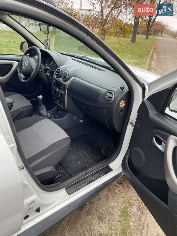 Внедорожник / Кроссовер Renault Duster 2013 в Днепре