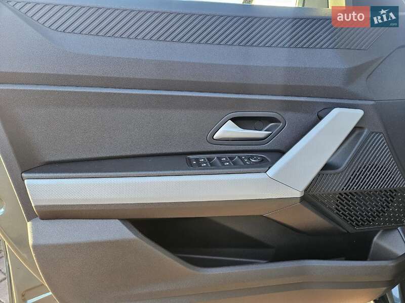 Позашляховик / Кросовер Renault Duster 2025 в Харкові фото 21 Позашляховик / Кросовер Renault Duster 2025 в Харкові