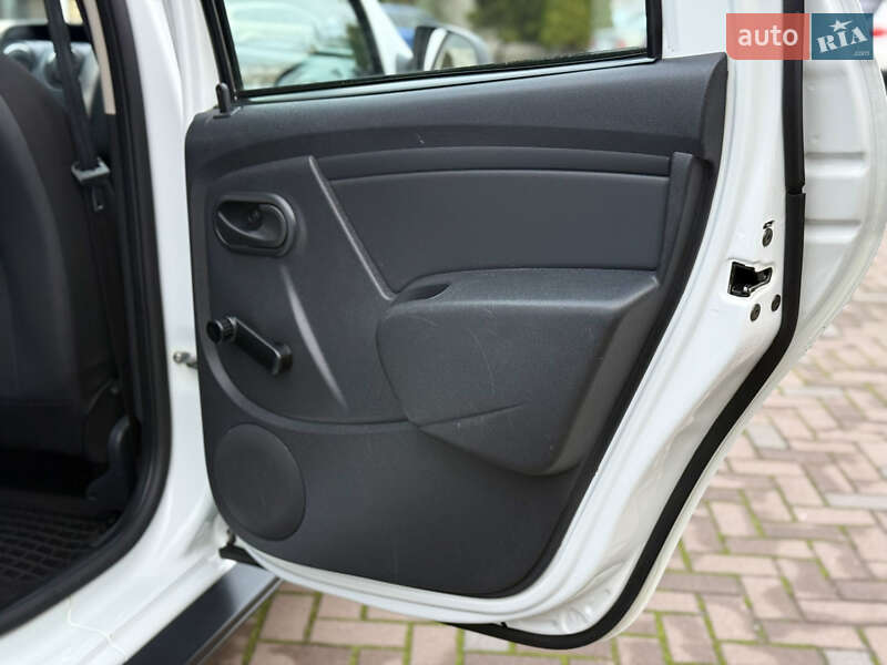 Внедорожник / Кроссовер Renault Duster 2017 в Запорожье фото 31 Внедорожник / Кроссовер Renault Duster 2017 в Запорожье