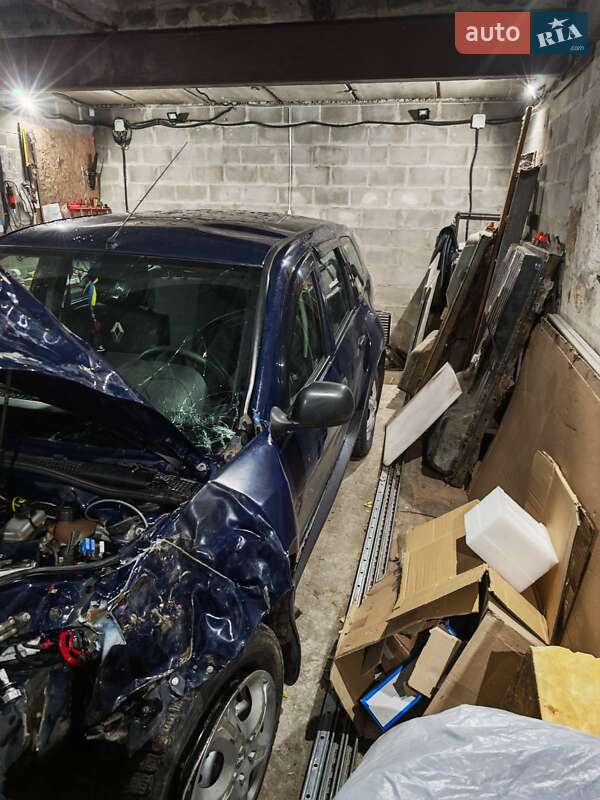 Внедорожник / Кроссовер Renault Duster 2010 в Каменском фото Внедорожник / Кроссовер Renault Duster 2010 в Каменском