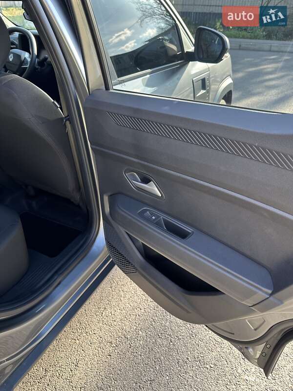 Внедорожник / Кроссовер Renault Duster 2025 в Кривом Роге фото 17 Внедорожник / Кроссовер Renault Duster 2025 в Кривом Роге