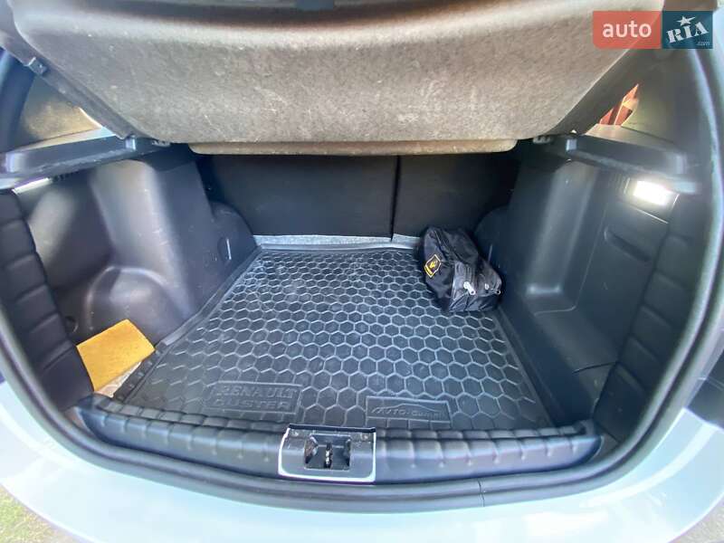 Внедорожник / Кроссовер Renault Duster 2017 в Киеве