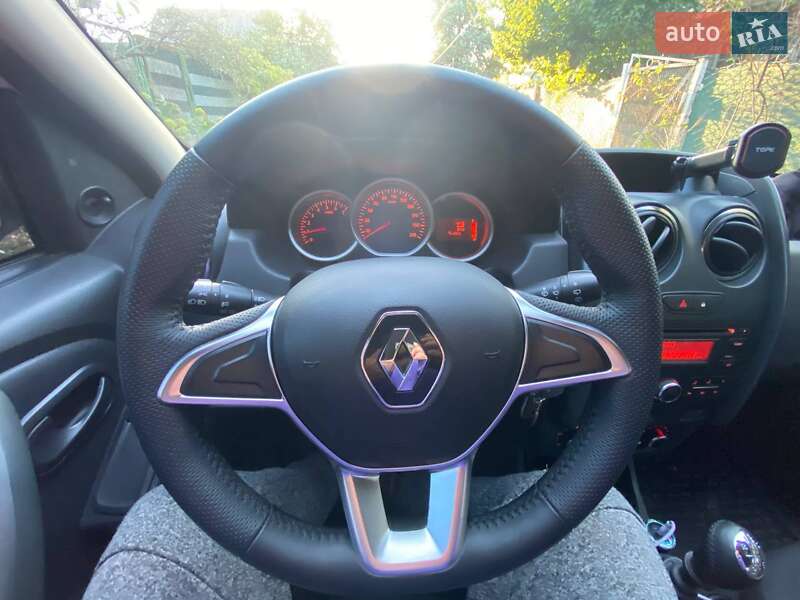 Внедорожник / Кроссовер Renault Duster 2017 в Киеве