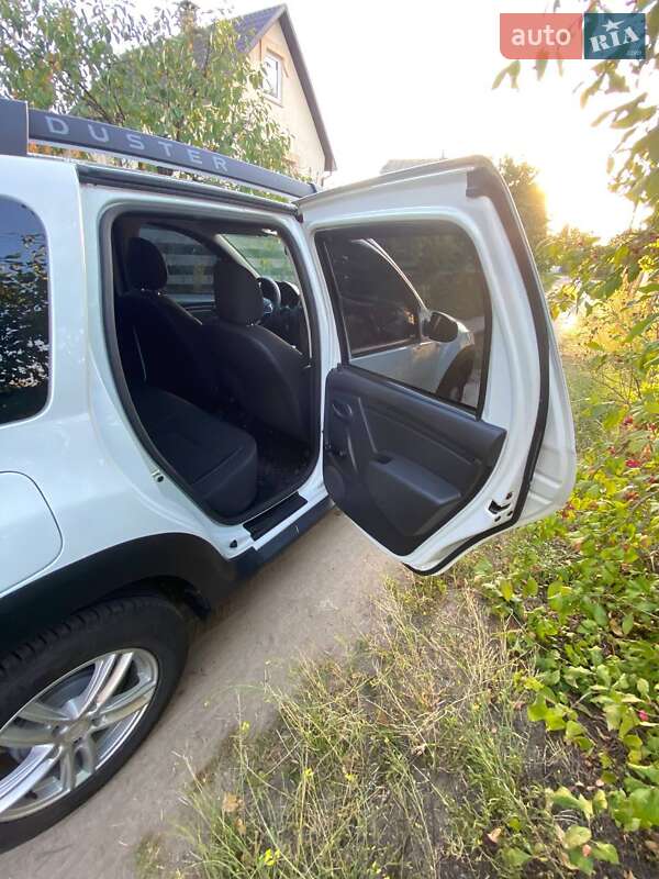 Внедорожник / Кроссовер Renault Duster 2017 в Киеве