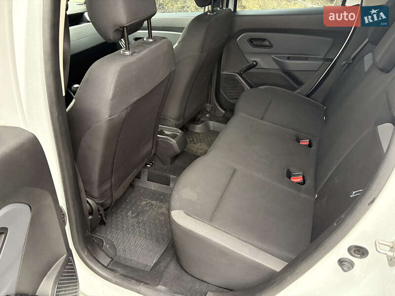 Внедорожник / Кроссовер Renault Duster 2021 в Киеве фото 10 Внедорожник / Кроссовер Renault Duster 2021 в Киеве