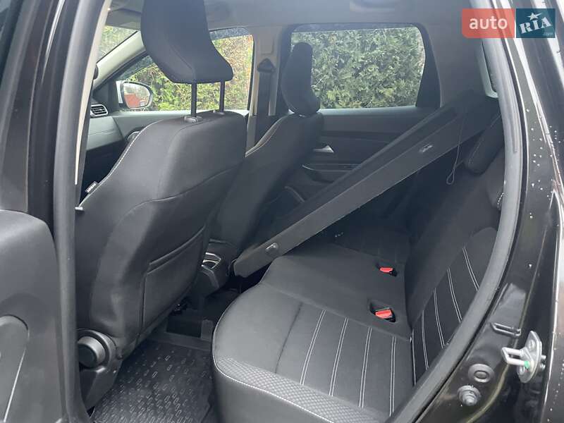 Внедорожник / Кроссовер Renault Duster 2023 в Киеве фото 16 Внедорожник / Кроссовер Renault Duster 2023 в Киеве