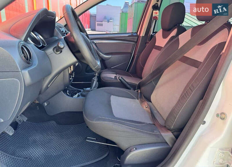 Позашляховик / Кросовер Renault Duster 2017 в Києві фото 2 Позашляховик / Кросовер Renault Duster 2017 в Києві