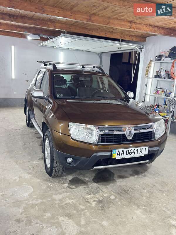 Внедорожник / Кроссовер Renault Duster 2010 в Киеве фото 4 Внедорожник / Кроссовер Renault Duster 2010 в Киеве