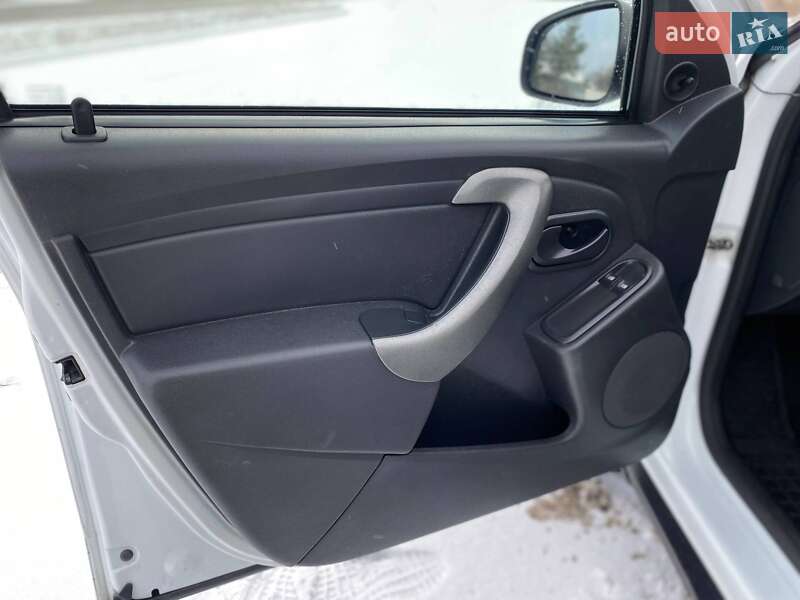 Позашляховик / Кросовер Renault Duster 2017 в Овручі