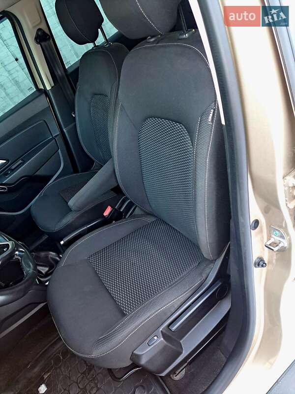 Позашляховик / Кросовер Renault Duster 2018 в Лохвиці фото 18 Позашляховик / Кросовер Renault Duster 2018 в Лохвиці