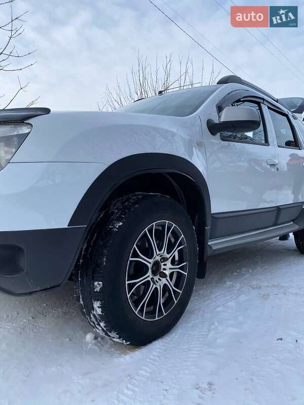 Внедорожник / Кроссовер Renault Duster 2010 в Кривом Роге фото 6 Внедорожник / Кроссовер Renault Duster 2010 в Кривом Роге