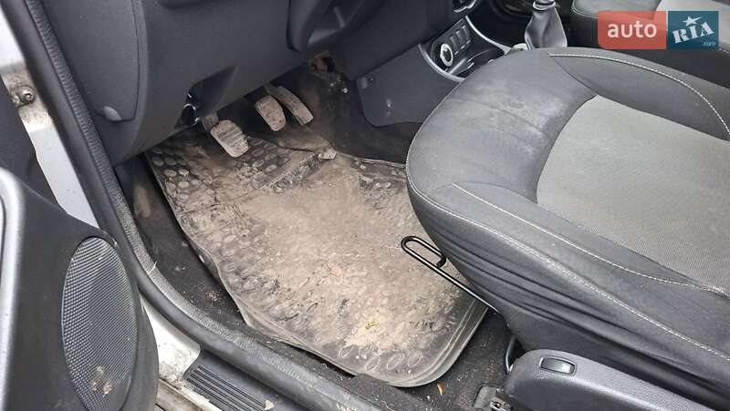 Позашляховик / Кросовер Renault Duster 2016 в Дніпрі