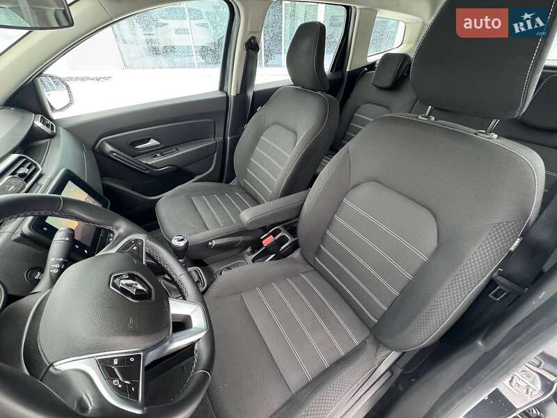 Позашляховик / Кросовер Renault Duster 2024 в Івано-Франківську
