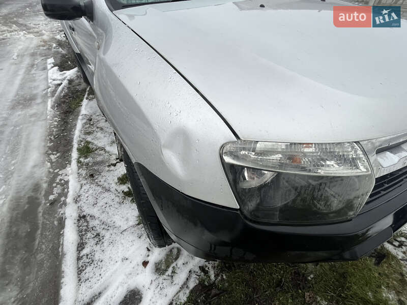 Внедорожник / Кроссовер Renault Duster 2012 в Черкассах фото 6 Внедорожник / Кроссовер Renault Duster 2012 в Черкассах