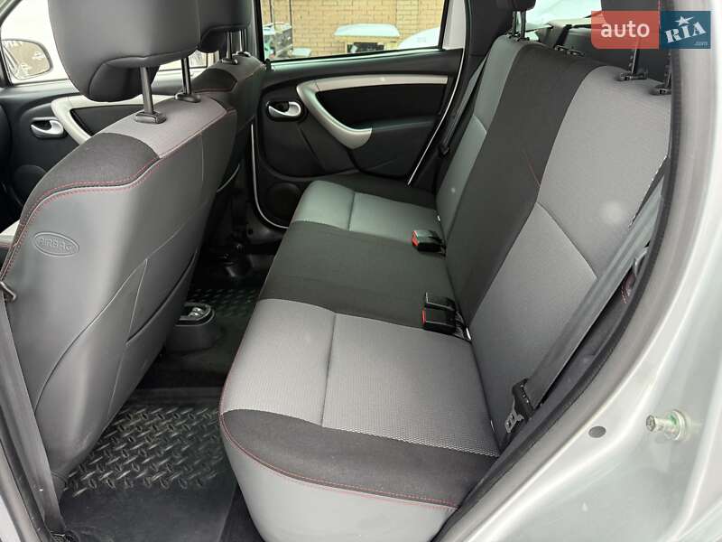 Внедорожник / Кроссовер Renault Duster 2013 в Виннице фото 35 Внедорожник / Кроссовер Renault Duster 2013 в Виннице