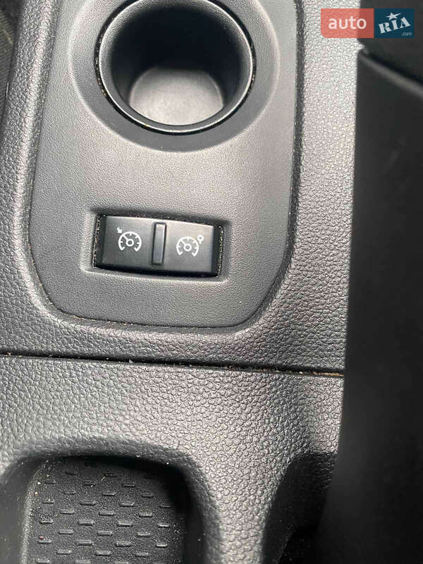 Внедорожник / Кроссовер Renault Duster 2020 в Каменском