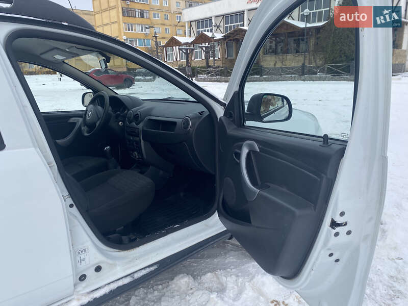 Внедорожник / Кроссовер Renault Duster 2011 в Славутиче фото 20 Внедорожник / Кроссовер Renault Duster 2011 в Славутиче