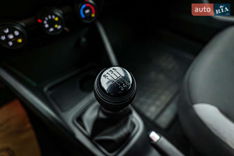 Внедорожник / Кроссовер Renault Duster 2021 в Киеве