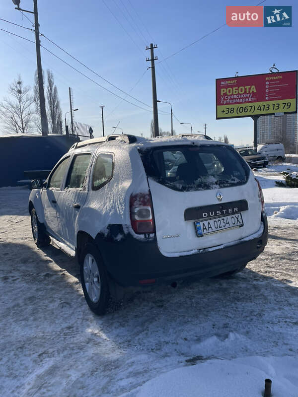 Внедорожник / Кроссовер Renault Duster 2015 в Киеве