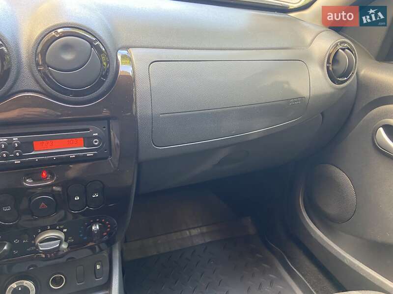 Внедорожник / Кроссовер Renault Duster 2012 в Одессе фото 10 Внедорожник / Кроссовер Renault Duster 2012 в Одессе