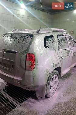 Позашляховик / Кросовер Renault Duster 2010 в Харкові