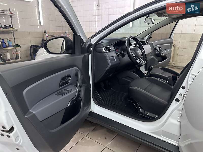 Внедорожник / Кроссовер Renault Duster 2021 в Сумах