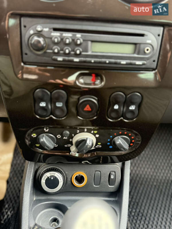 Позашляховик / Кросовер Renault Duster 2010 в Дніпрі фото 17 Позашляховик / Кросовер Renault Duster 2010 в Дніпрі