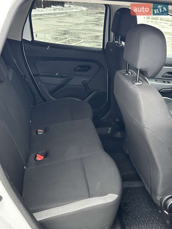 Позашляховик / Кросовер Renault Duster 2021 в Звягелі