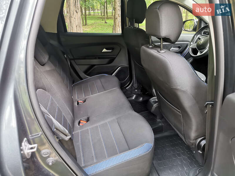 Внедорожник / Кроссовер Renault Duster 2020 в Киеве