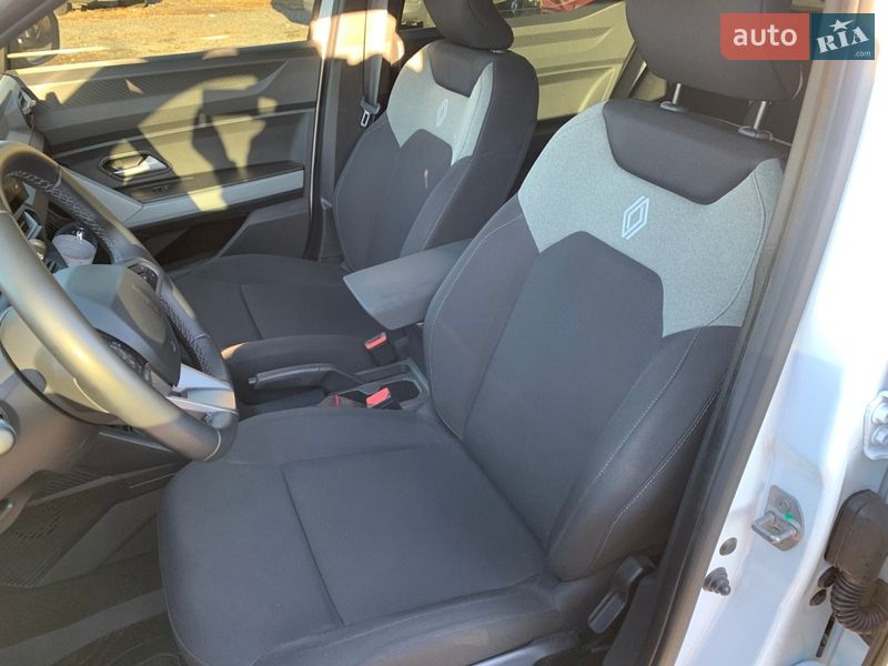 Внедорожник / Кроссовер Renault Duster 2025 в Хмельницком