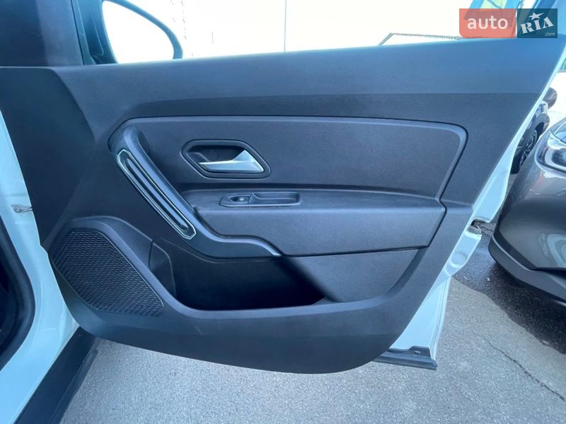 Внедорожник / Кроссовер Renault Duster 2020 в Киеве