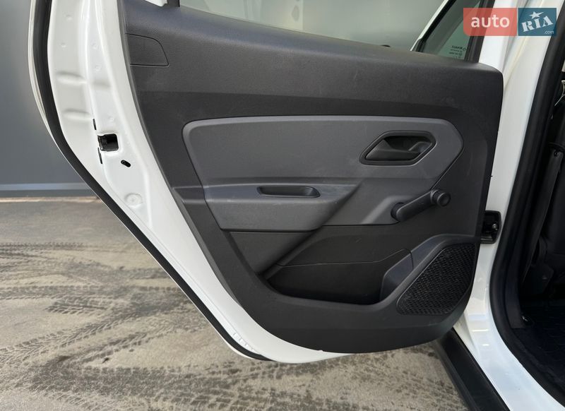 Внедорожник / Кроссовер Renault Duster 2020 в Киеве