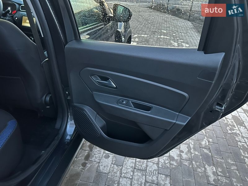 Позашляховик / Кросовер Renault Duster 2021 в Миргороді