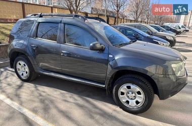 Внедорожник / Кроссовер Renault Duster 2015 в Киеве