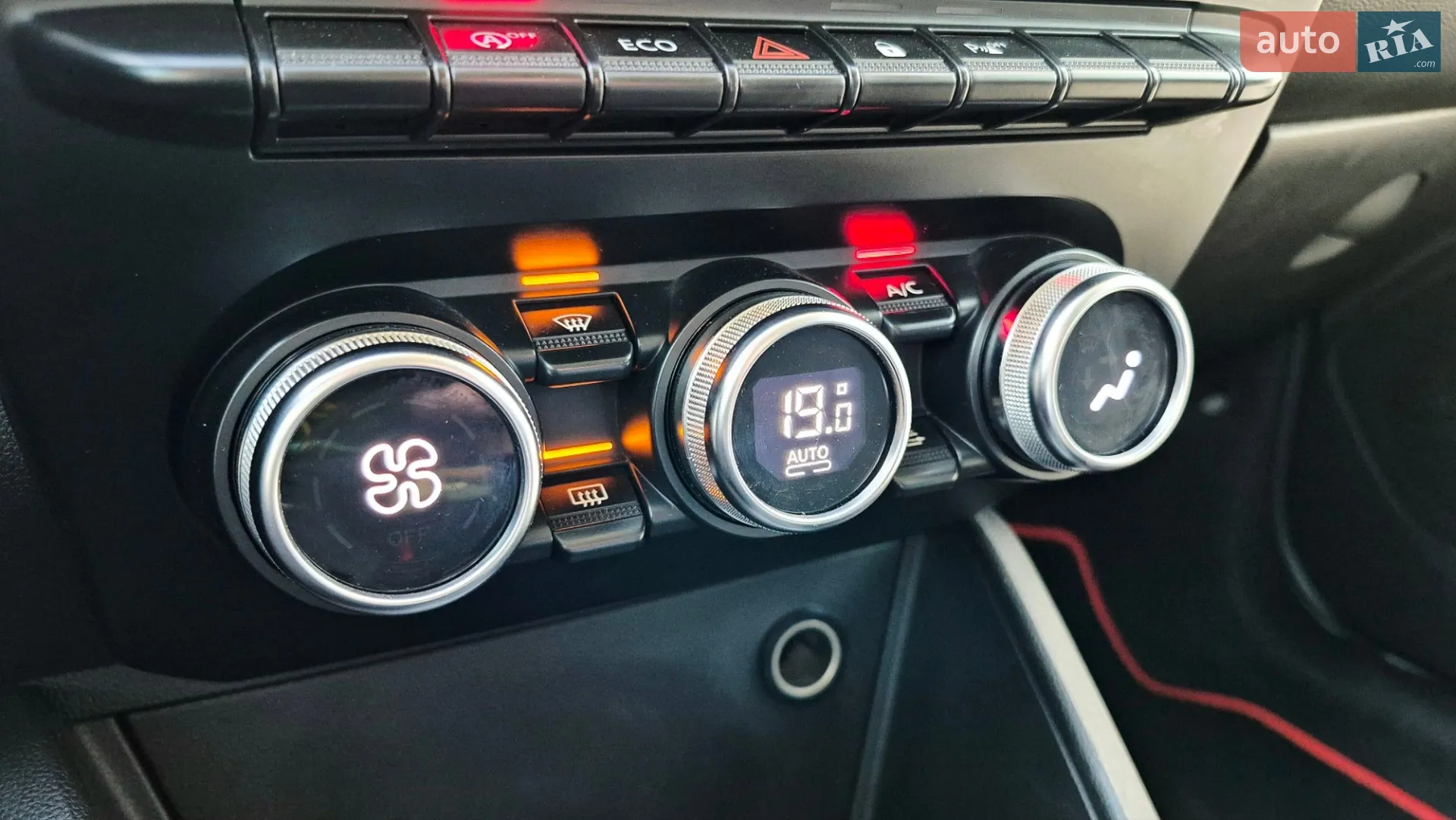 2019 Renault Duster - мініатюра 36