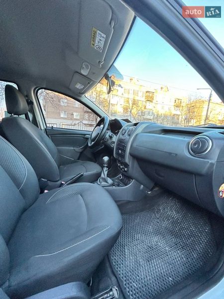 Внедорожник / Кроссовер Renault Duster 2016 в Запорожье