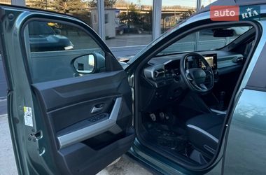 Позашляховик / Кросовер Renault Duster 2024 в Києві