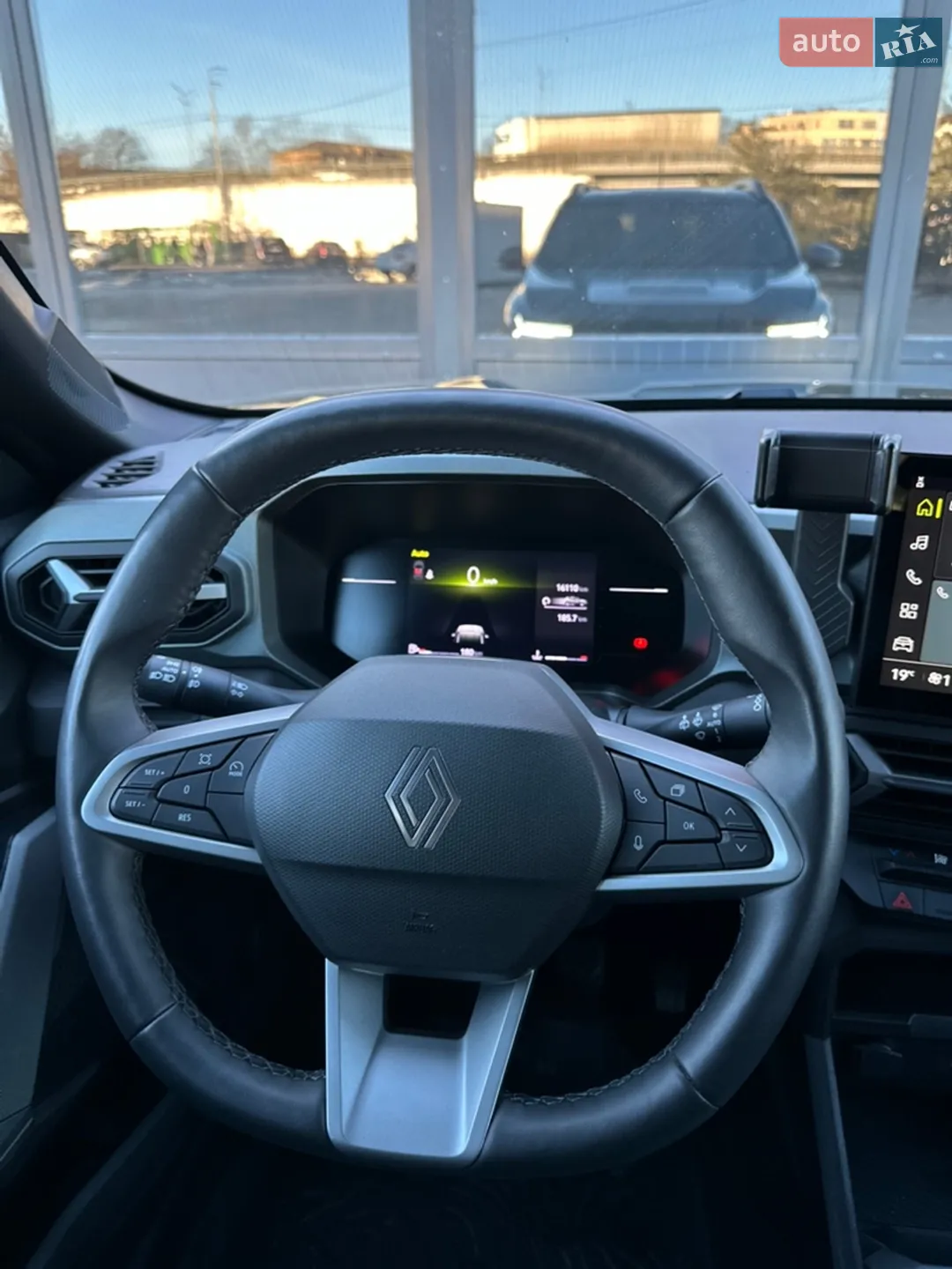 2024 Renault Duster - мініатюра 37